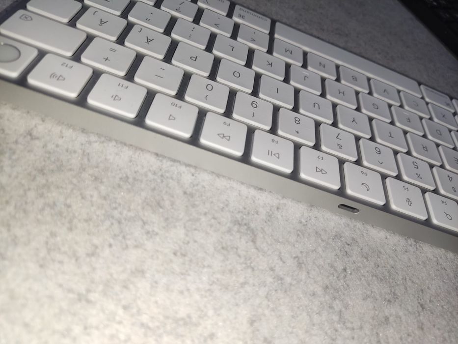 Apple Magic Keyboard with Touch ID