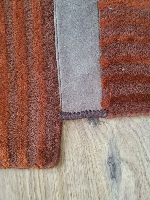 Килим ръчно тъкан