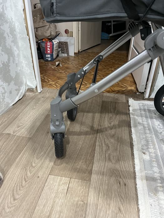Продам коляску в отличном состоянии