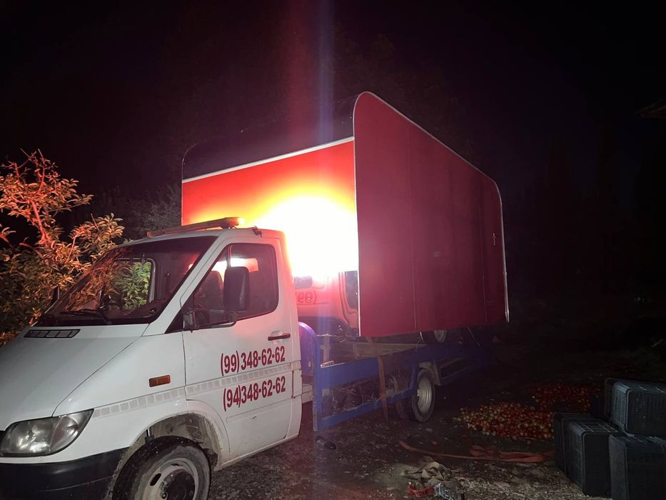 Food truck koʻchma dokon sotiladi srochna