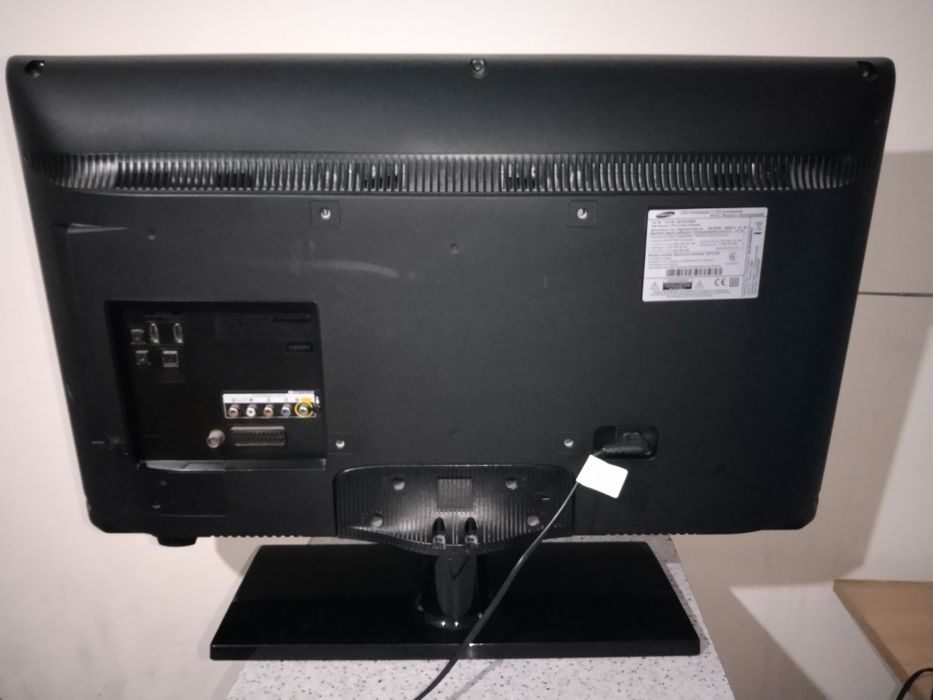 Продам телевизор SAMSUNG