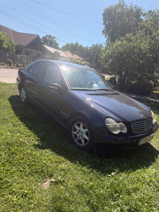 Mercedes c 220 2005