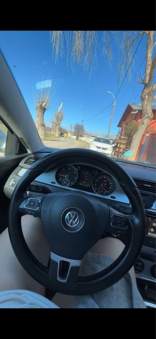 VW Passat B6 2010