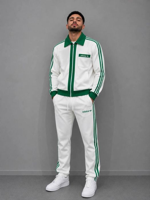 Trening Adidas.Calitate premium. Toate mărimile disponibile