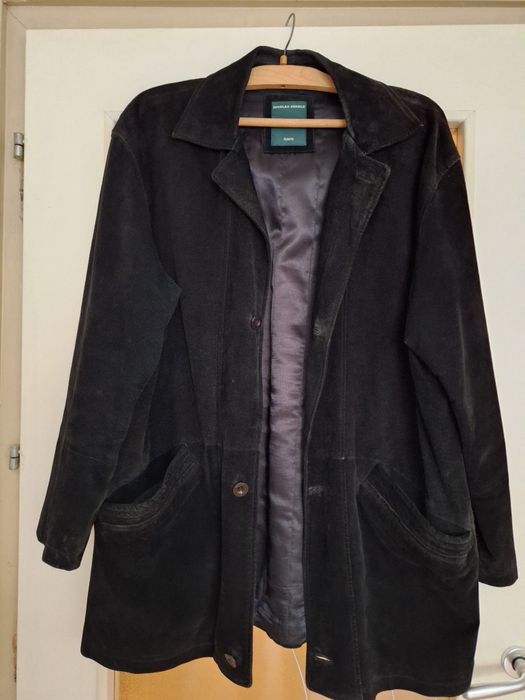 Мъжка кожена шуба от естествена велур-Nikolas Scholz.Номер 54 или 2XL.