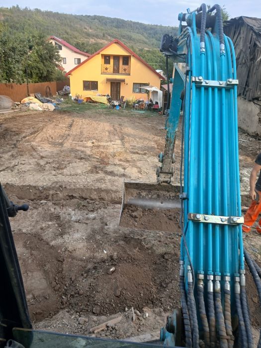 Demolări săpături fundații. beciuri.fose .nivelare terenuri