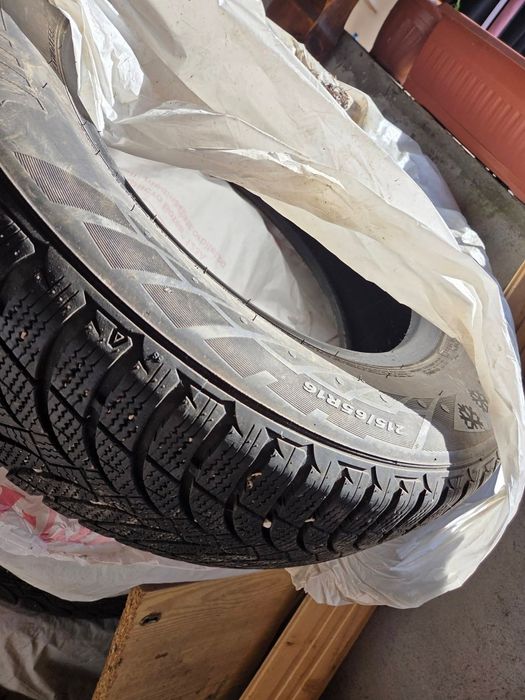 Гуми  M+S  215/65/16