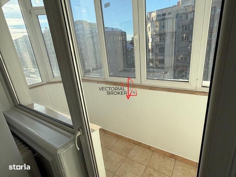 Apartamentt renovat,et.38 in bloc stradal Calea Mosilor Bd Carol