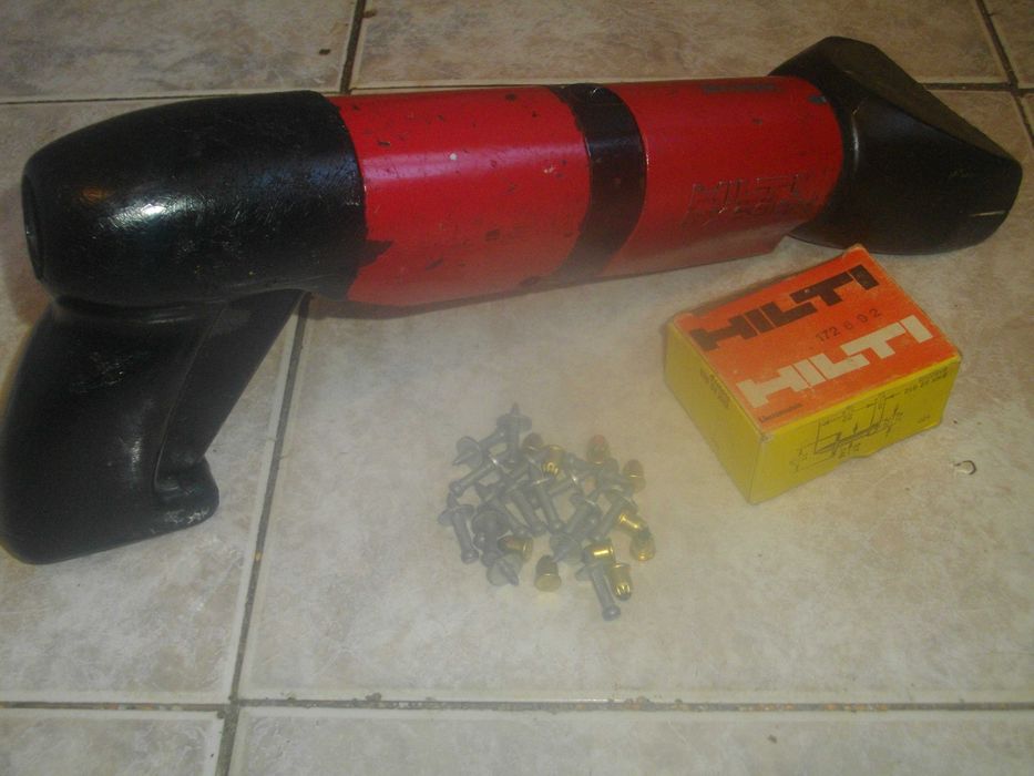 Нова Оберфреза Пълен К-т Top Craft/HILTI DX600N уред за монтаж в бетон