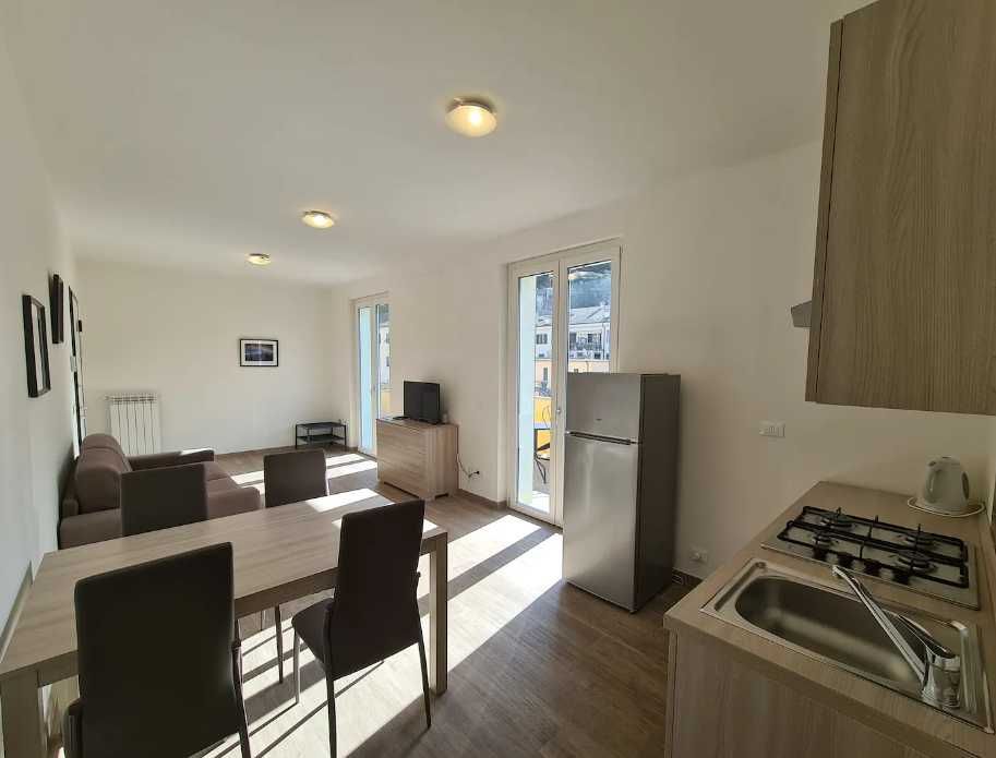 Дава се под наем Тристаен апартамент в Пловдив, Каменица 1 - 91 кв.м за 346.8 € - Снимка #5