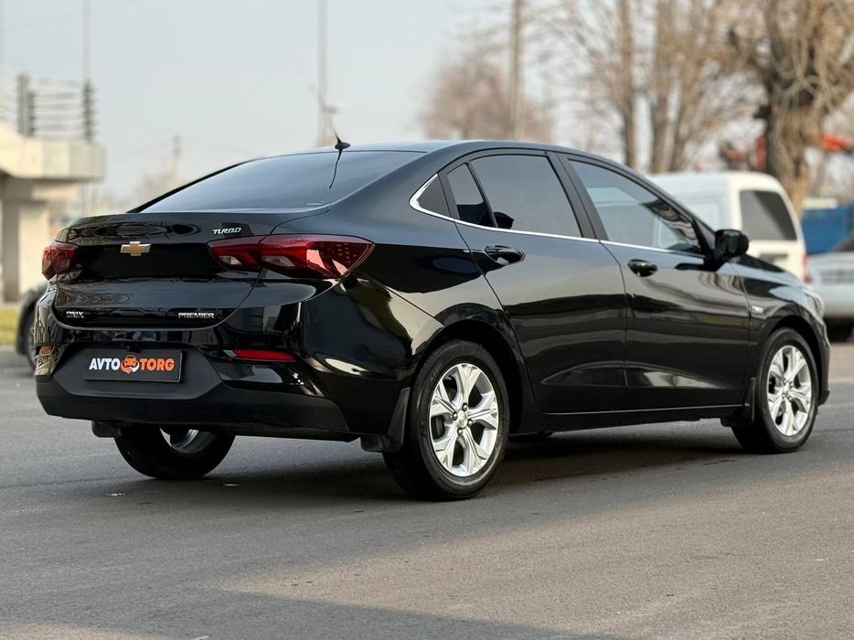 Оникс премьер 2+ в идеальном состоянии