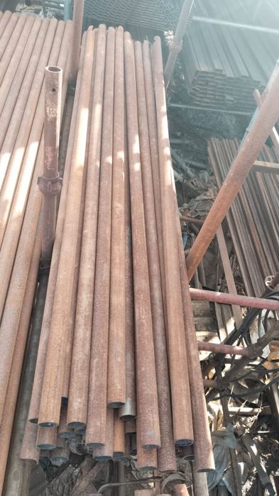 Труба для стойки