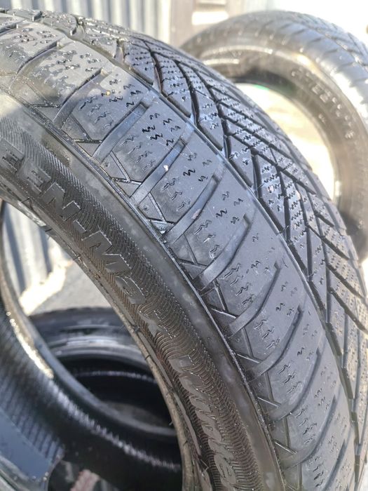 Продам шины 205/60/16