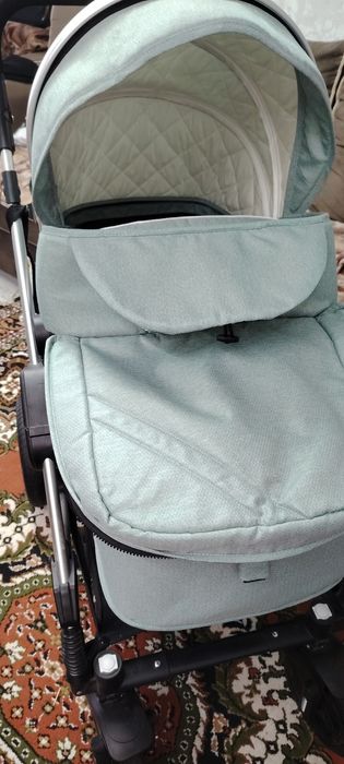 Продам детскую коляску