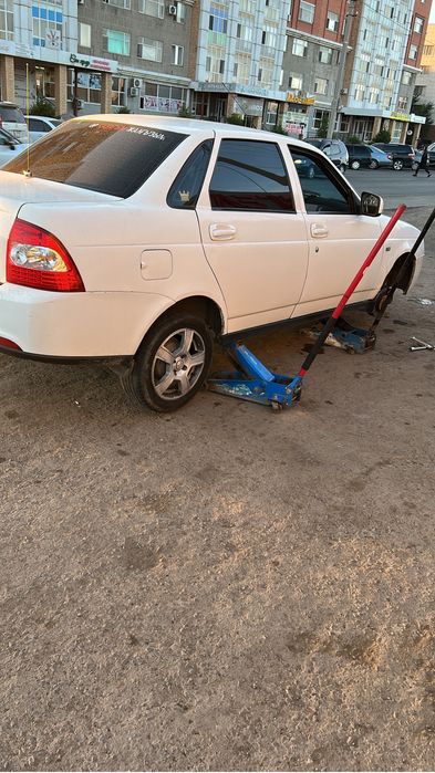 Лада приора донгалак сатам