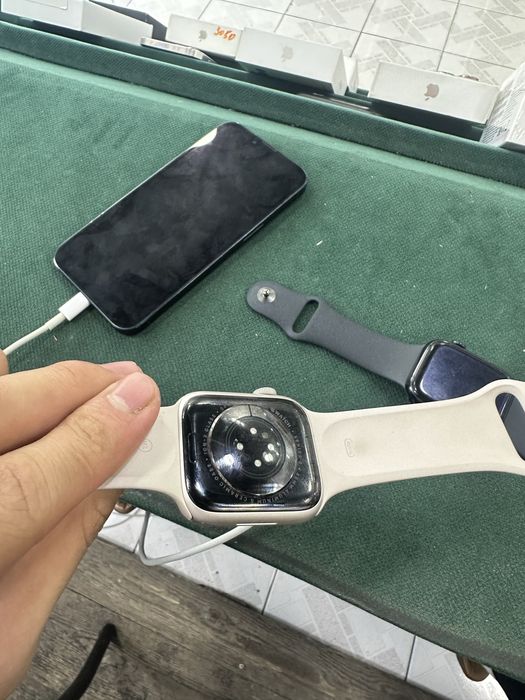 Apple watch 8/45