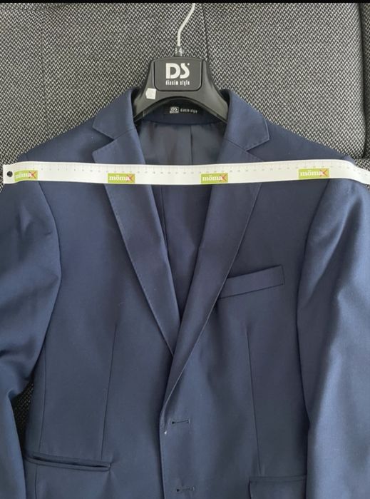 Costum bleumarin barbati