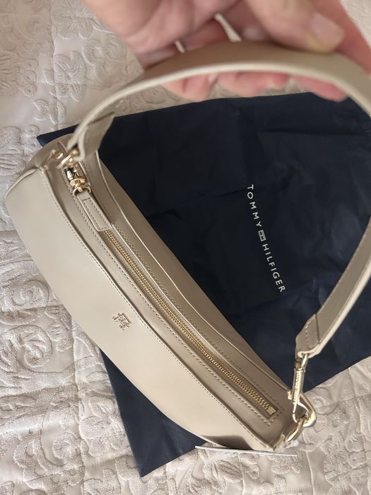 Чанта Tommy Hilfiger