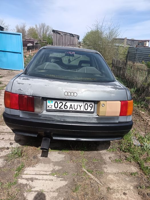 Продам ауди 80 б3 срочно