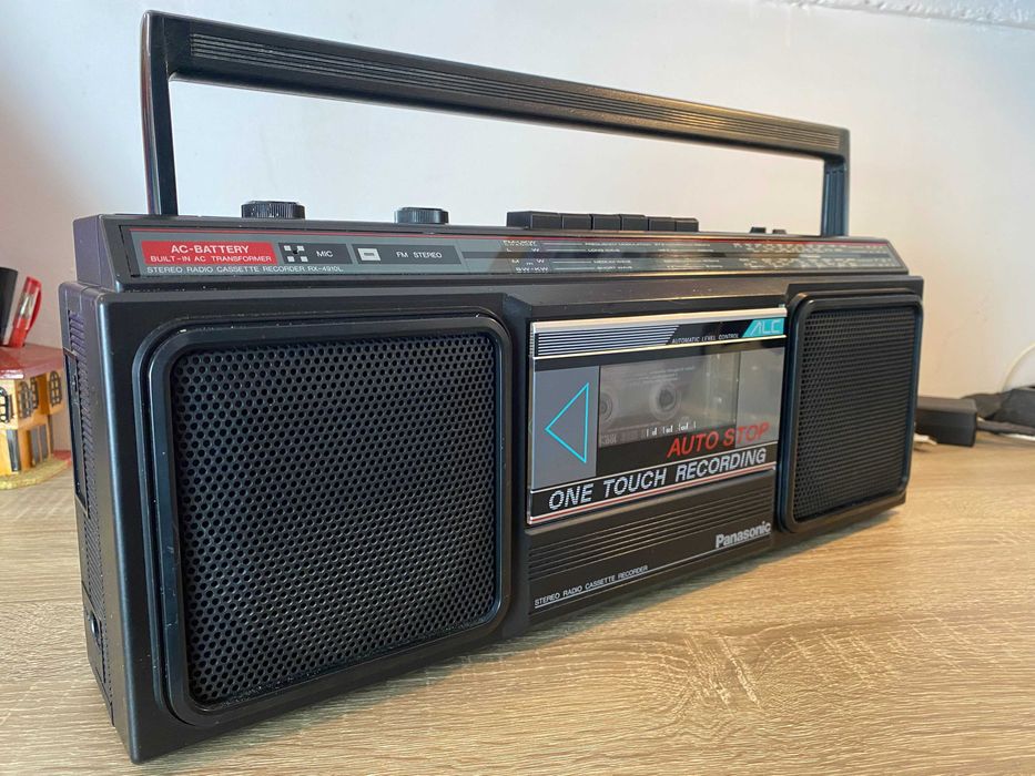 Радиокасетофон Panasonic RX-4910L