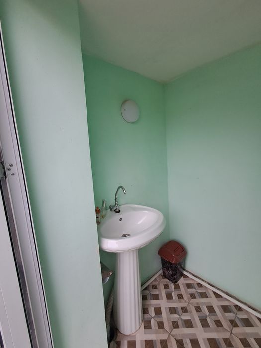 Срочно не дорого Продаётся дом в центре города.