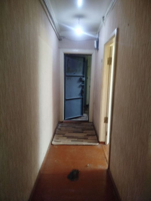 Аренда сергели спутник 3. Деревяшка дом 2/2/2  ремонт средней оилага б