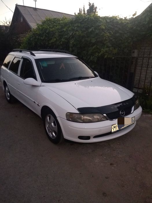 Продам Опель вектра б