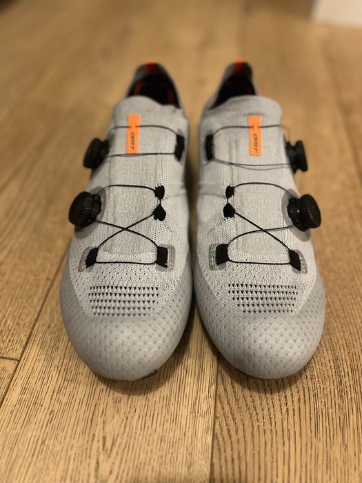 Pantofi ciclism DMT KR0, marime 45, gri