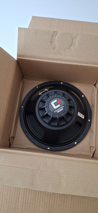 Celestion 10 inch 150w 8 ohm neodim  NEFOLOSITE IN CUTII !!!