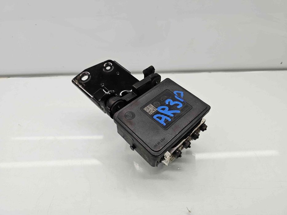 Pompa ABS  Skoda Octavia 3 (5E3) [Fabr 2012-2020] 5Q0614517BK 1.6 TDI