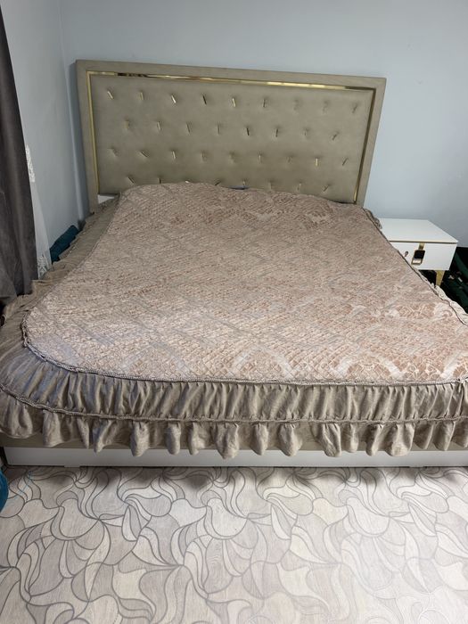 Двухспальный кровать продам