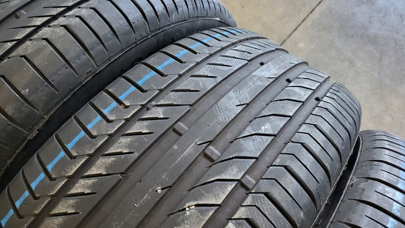 255/55/19/Continental/4бр