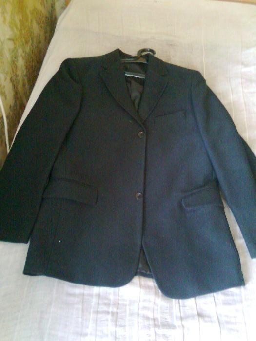 продам пиджак для подростка