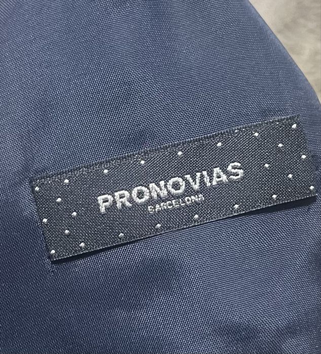 Вечернее вечернее платье Pronovias