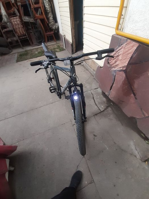 Велоспед 29 дйм новей