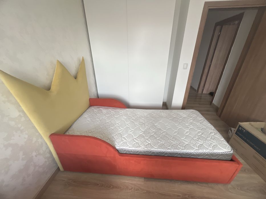 Продам кровать детскую