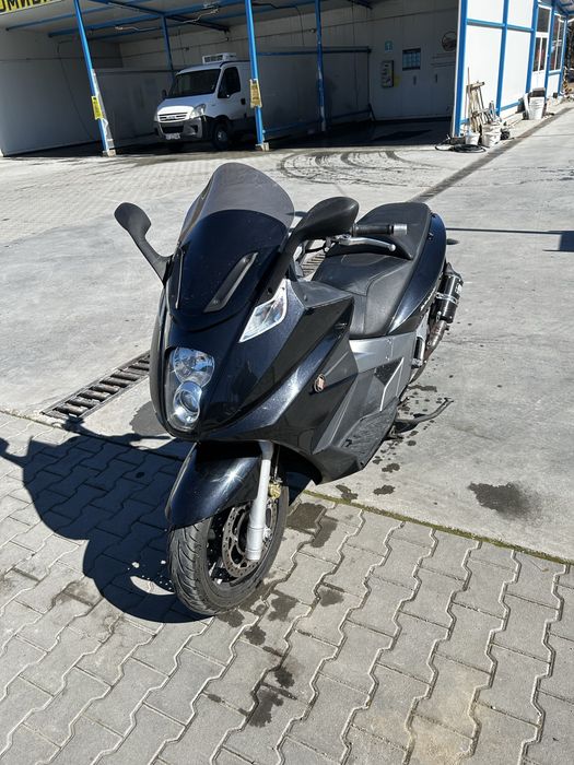 Скутер Gilеra GP 800