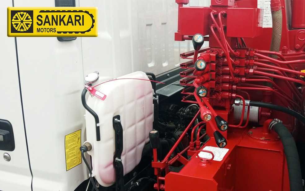 Кран-манипулятор UNIC UR30V