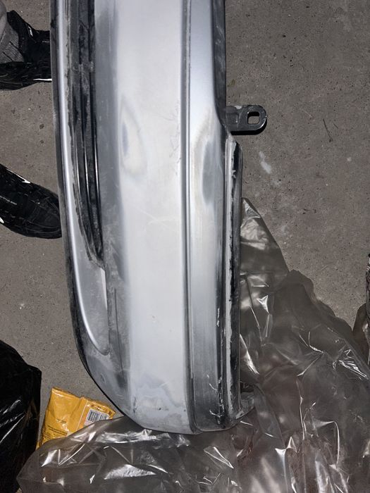 Бампер на мерседес С