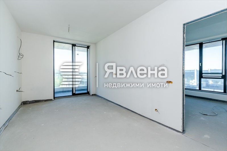 Продава се Тристаен апартамент в София, Кръстова вада - 124 кв.м за 2824 €/кв.м - Снимка #3