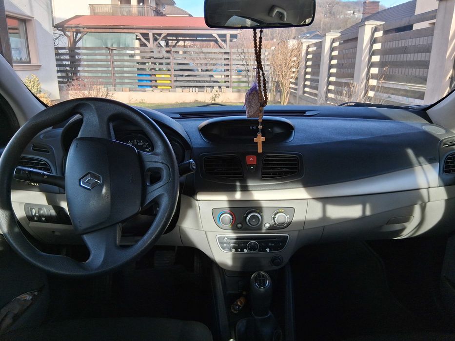 RENAULT FLUENCE 1.5 dCi,121000 km,euro 5,negociabil