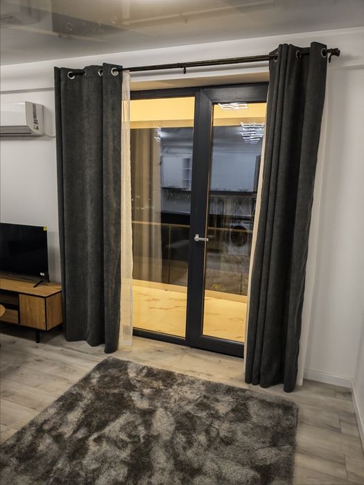 Ofer spre închiriere apartament 2 camere