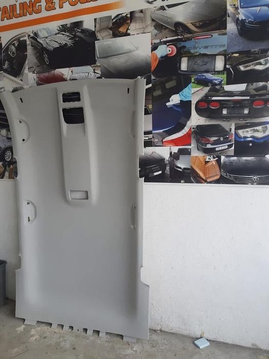 Tapitare, retapitare plafon, stalpi, usi, etc