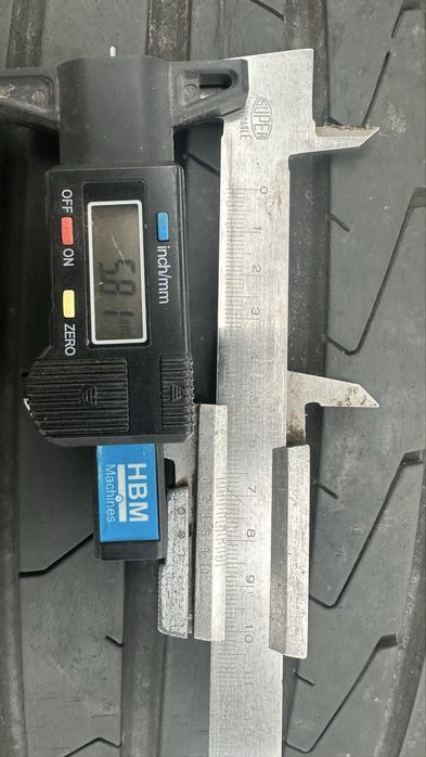 Джанти с летни гуми за Рено 18