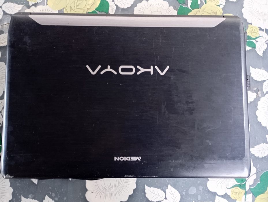 Laptop Medion Akoya i3 2370m