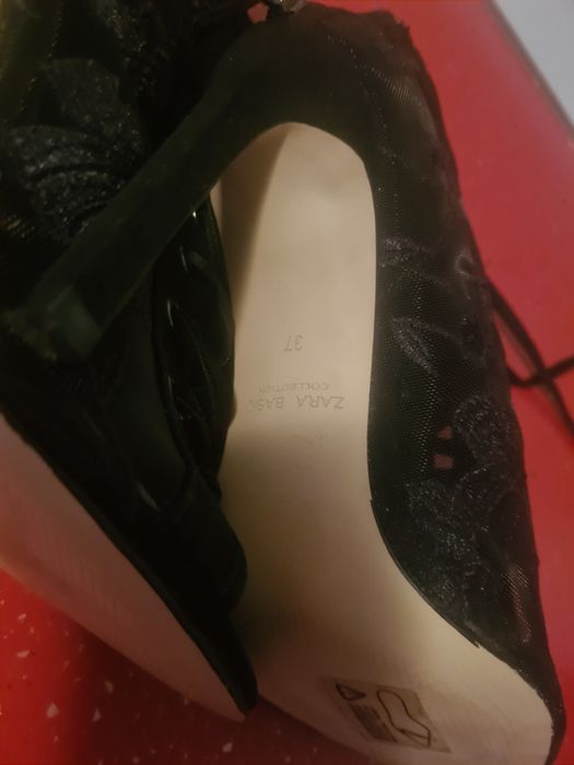 Sandale  zara mar 37 ca noi la 100 lei Timișoara