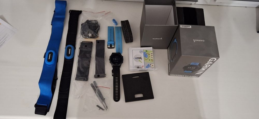 Часы Garmin Forerunner 945 Bundle