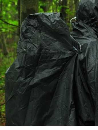 Poncho/pelerine de ploaie pentru drumetii sau festivaluri