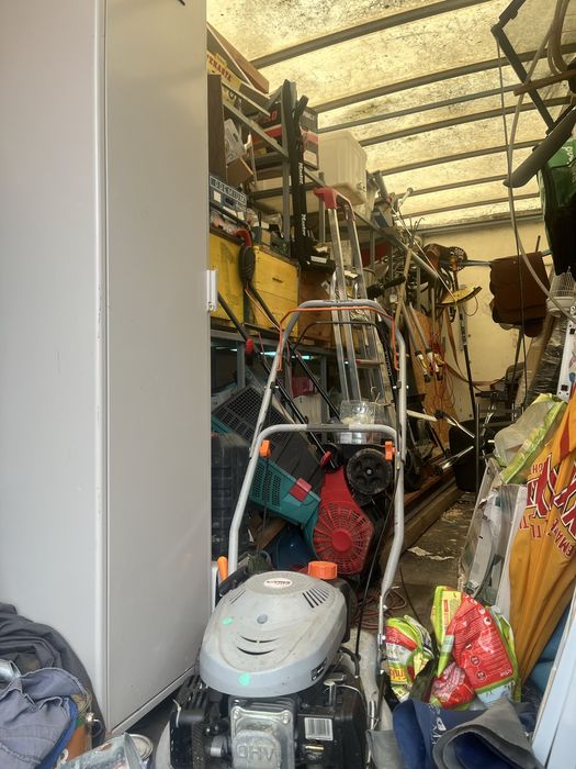 Camion apicol 7 tone imatriculat volan dreapta