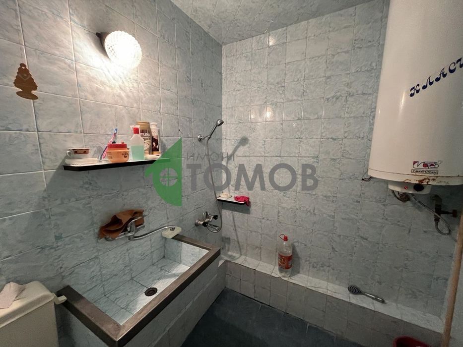 Продава се Двустаен апартамент в Шумен, Еверест - 65 кв.м за 1154 €/кв.м - Снимка #9